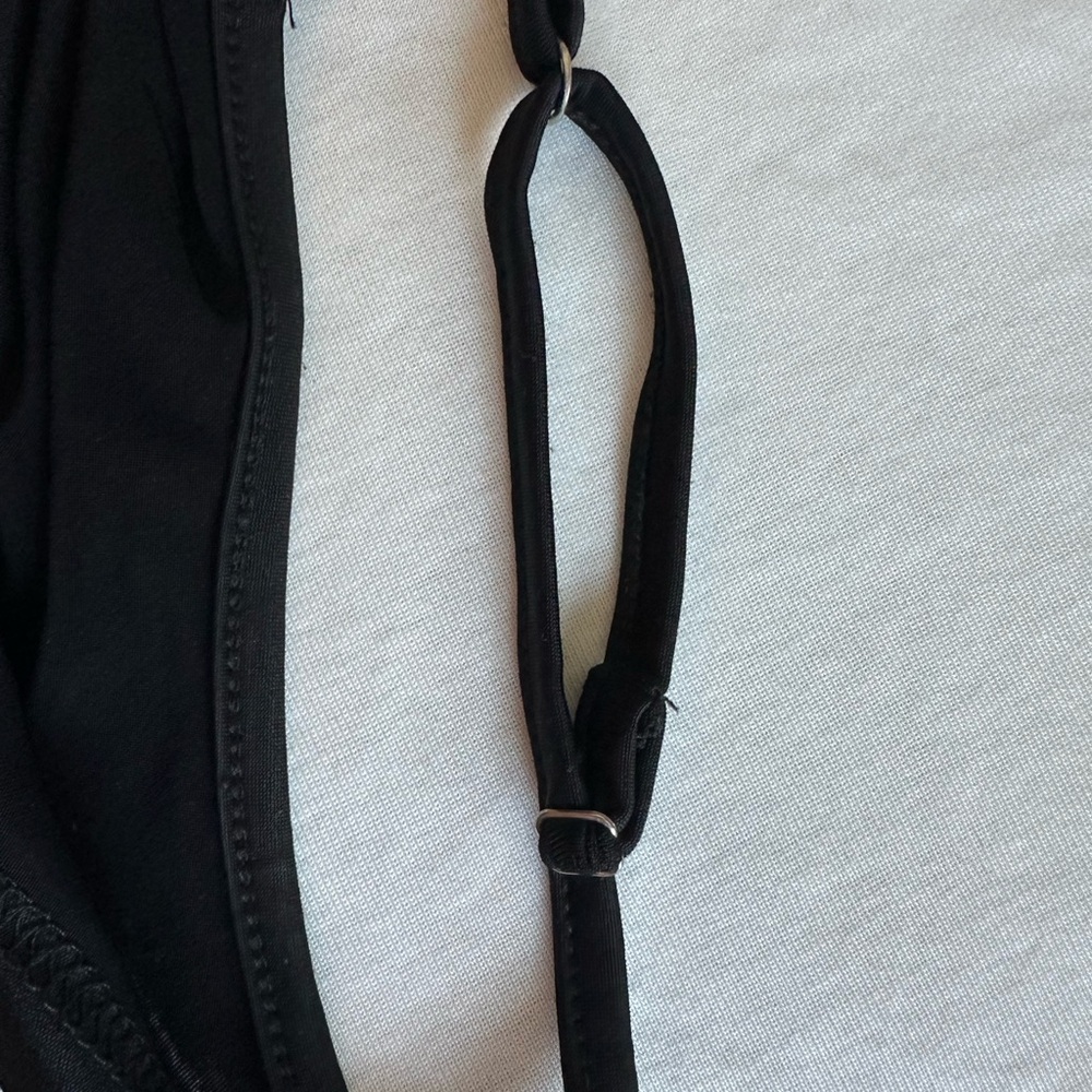 Toby Heart Ginger x Love indie Black Twist-Front Spaghetti Strap Top XS - Picture 11 of 14